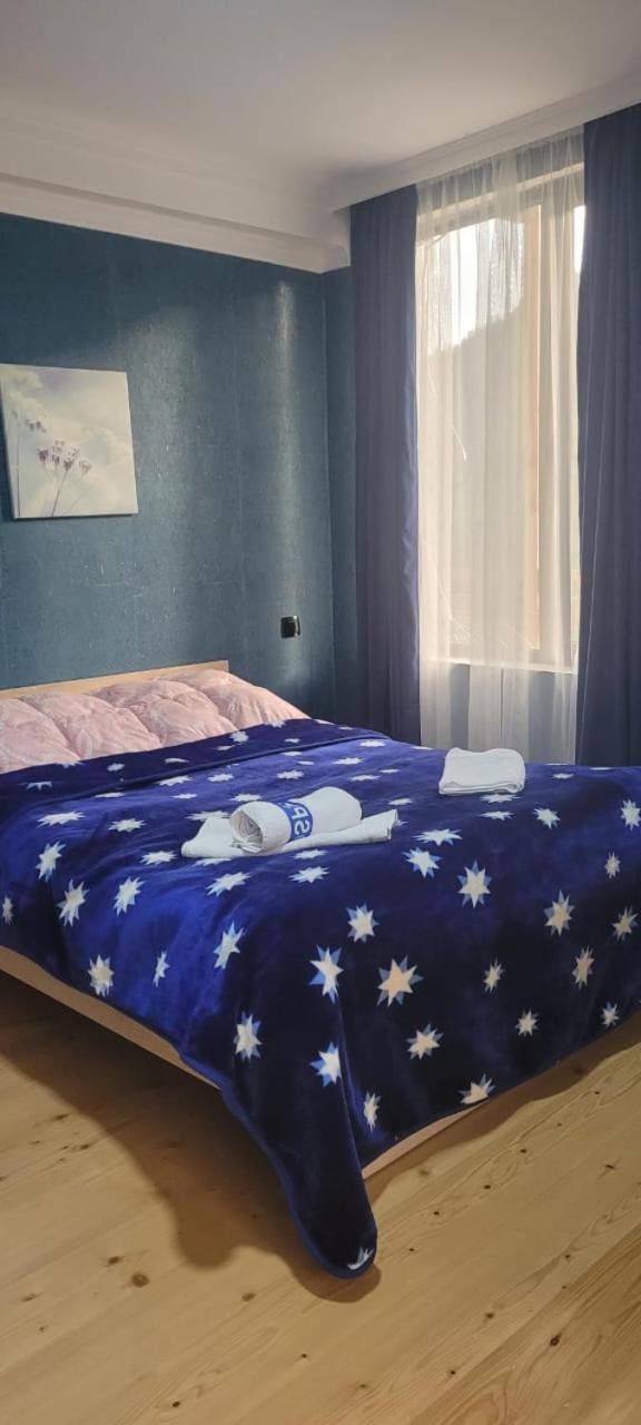 Guest House Guli メスティア エクステリア 写真