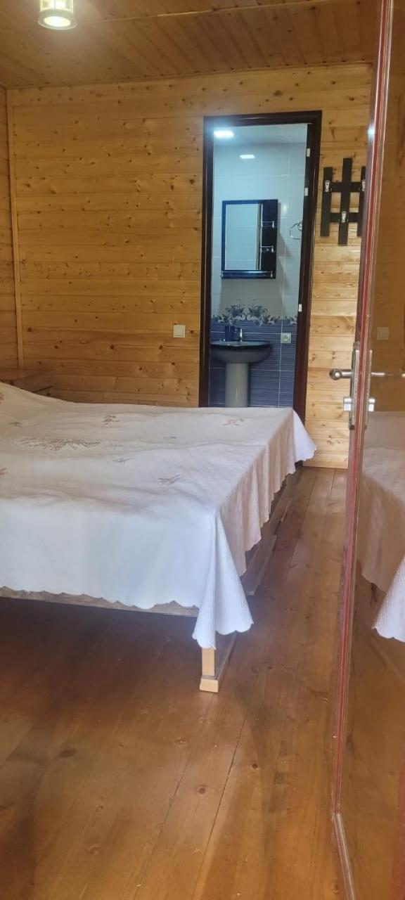 Guest House Guli メスティア 部屋 写真